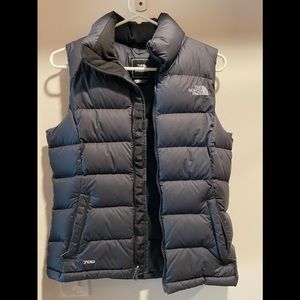 North face black vest- xs
